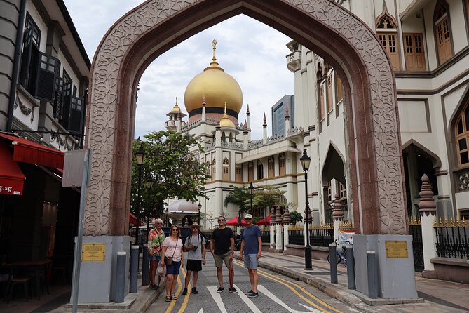 4-hour Chinatown, Little India, and Arab Street Walking Tour - Key points at a glance