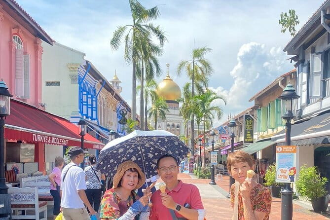 5 hours Little India, Kampong Glam, Chinatown with 9 Food Tasting - Chinatown: temples, hawker food, and the final plates