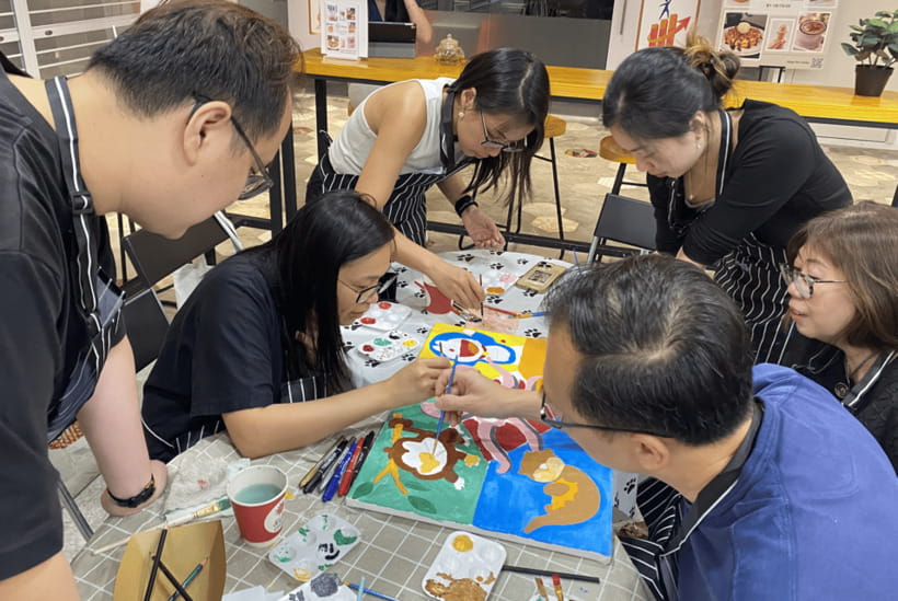 Art Jamming Workshops - Fluid bear art and other add-on choices