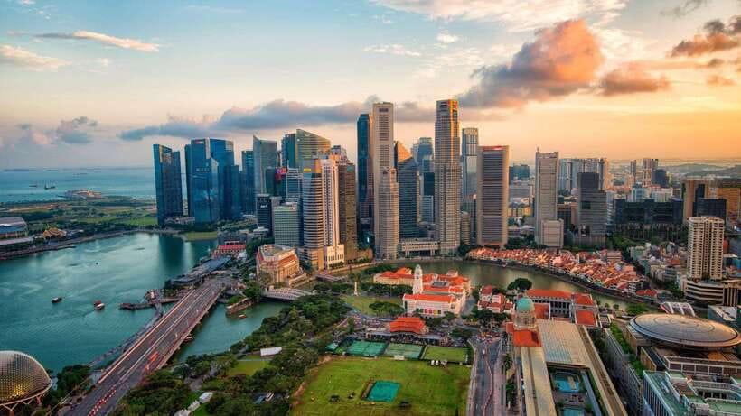 Best of Singapore: Private Walking Tour with a Local - Timing, walking, and practical comfort