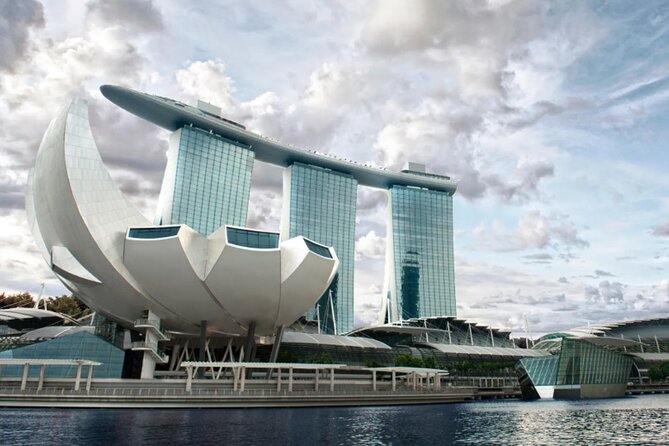 City Highlights Tour: Singapore River & Marina Bay - The guide can shape the whole morning