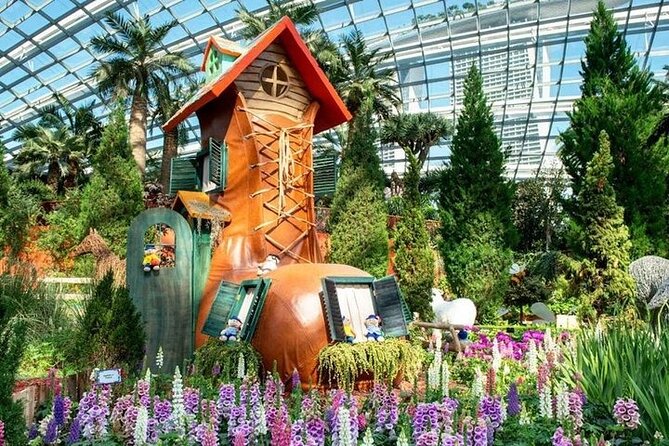 City Tour+Gardens by the Bay(FlowerDome&JurassicWorld) Transfers - Flower Dome and Supertrees Need Careful Timing
