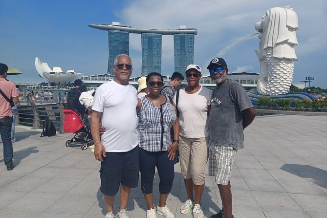 Exclusive Private Tour by a Singaporean Guide - Chinatown, food, and the city’s planning story