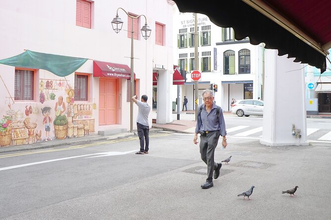 Feel the Heartbeat: A Singapore Chinatown Walking Tour - The Insurance and Food Restrictions You Should Notice