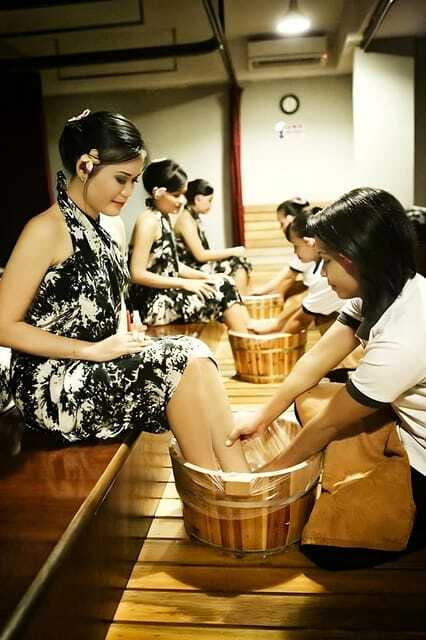 From Singapore: Private Batam Highlight Half-Day Tour - Luwak coffee and Indonesian shopping