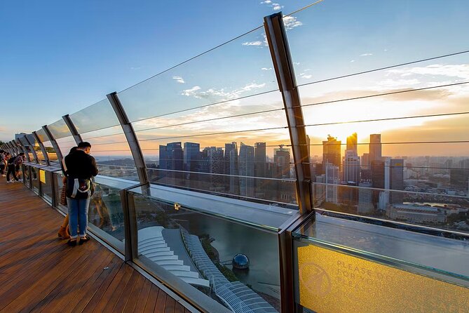Gardens by the Bay & Marina Bay Sands Tickets - A practical warning about the rooftop viewing area