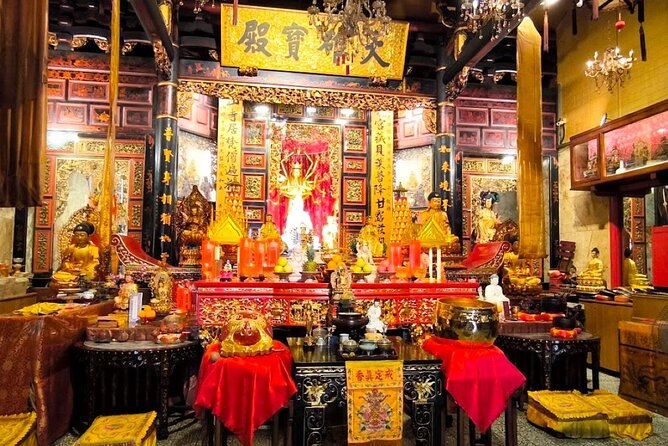 Guided Walking Tour to the Historical Attractions in Farrer Park - Sri Vadapathira Kaliamman Temple and Hindu stories