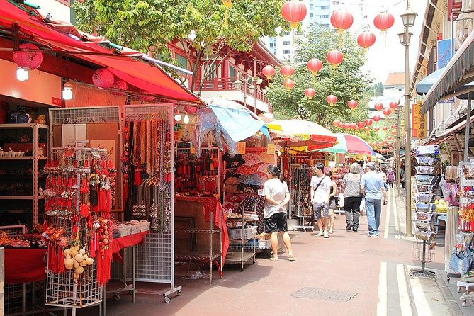 Kampong Glam, Little India & Chinatown with Local Street Food Tastings - Why this food walk works as a first taste of Singapore