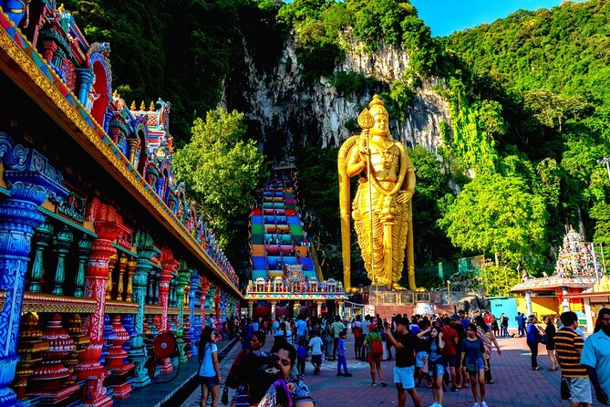 Kuala Lumpur and Malacca: Private Historical Tour from Singapore - Merdeka Square and the city’s public story