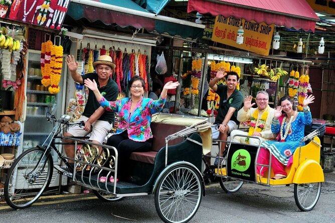 Kuala Lumpur and Malacca: Private Historical Tour from Singapore - The National Palace and Thean Hou Temple