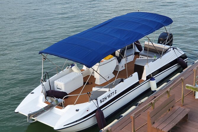 Let's Go Kelong Boat Tour at Pulau Ubin - Stepping onto a working kelong