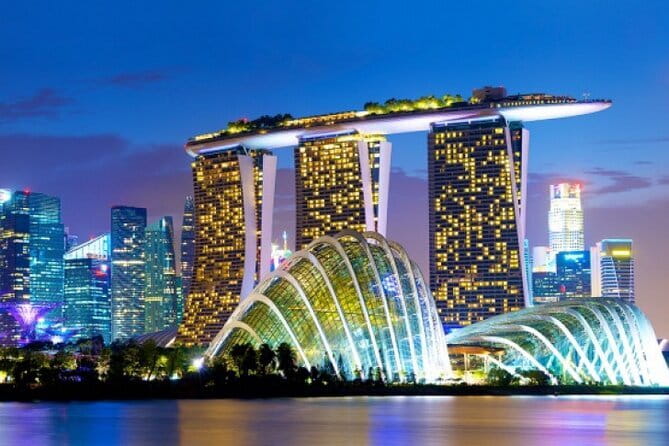 Live Like a Local in Singapore (Half-day Tour) - Shopping where local daily life happens