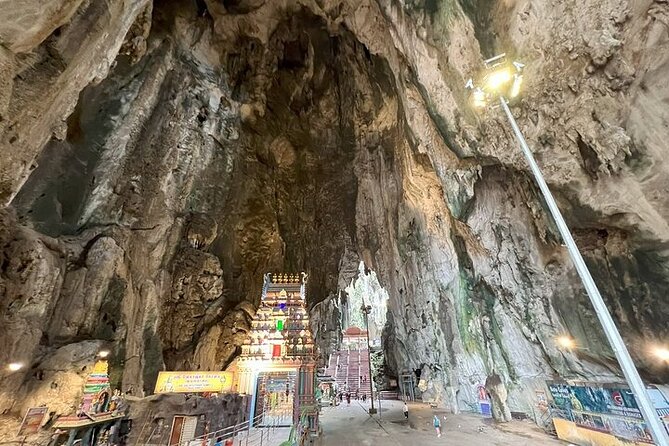 LUXURY Private day tour: Kuala Lumpur & Malacca from Singapore by licensed guide - Kuala Lumpur’s royal and national monuments