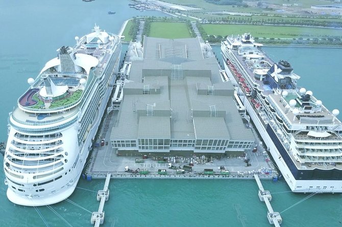 MBCC & HFCC - Cruise Terminal to City Hotel Transfer - Meeting your driver outside the arrival hall