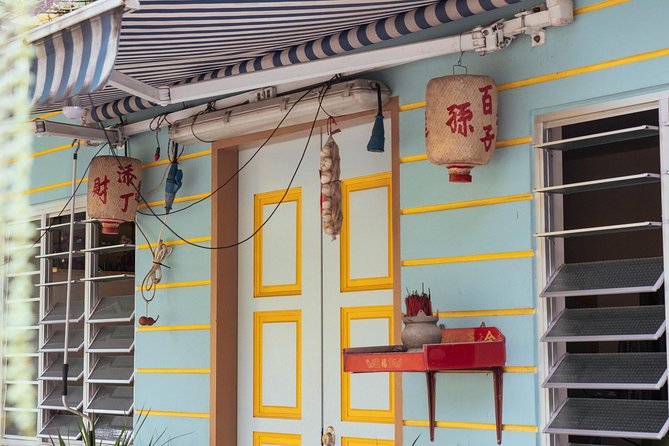 Off the Beaten Track in Singapore: Private City Tour - The value of a private three-hour outing