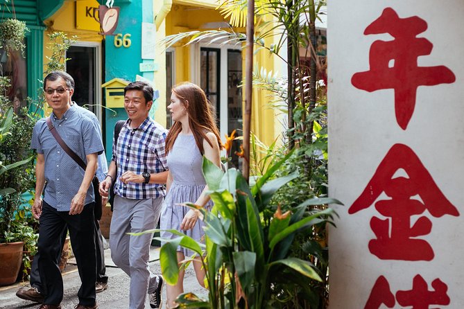 Off the Beaten Track in Singapore: Private City Tour - Beginning at Serangoon MRT Station