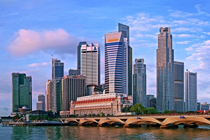 Private Customised Singapore Walking Tour - Day one: Raffles Landing Site and the Singapore River