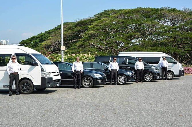 Private Limousine Service in Singapore - A private ride for four people
