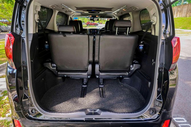 Private Mini Van From Singapore Airport To Hotel In City - Luggage limits deserve close attention