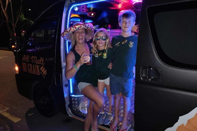 Private Party Bus Shared Tour in Singapore - A moving party beginning at Clarke Quay