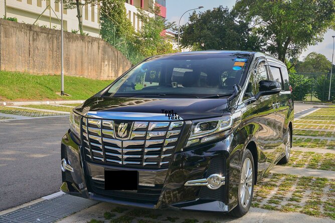 Private Singapore Departure in Mini Van from Hotel to Changi Airport - Riding in an Alphard or Vellfire