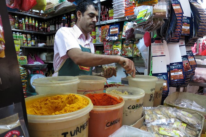 Private Singapore Food Tour in Chinatown and Little India - Why this route works so well