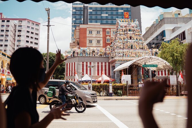 Private Singapore Food Tour in Chinatown and Little India - Maxwell Food Centre brings the biggest food lesson
