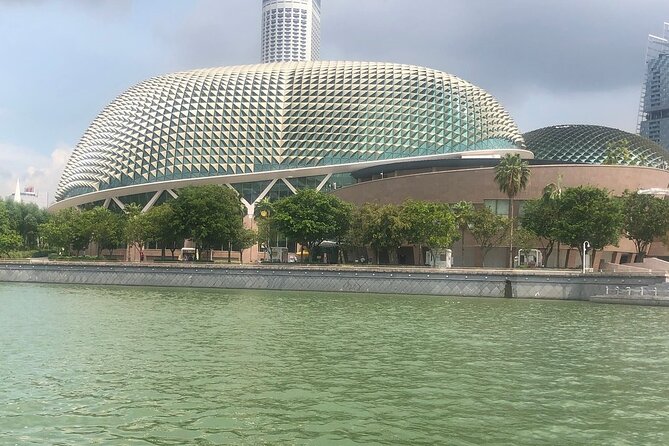 Private Singapore Full Day Round Island Tour with River Cruise - Lunch in Chinatown comes at your own cost