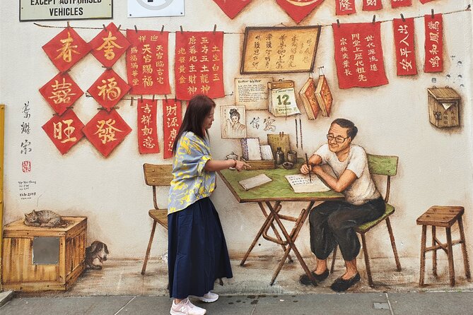 Private Singapore Walking Tour with a Local- Half day or Full Day - A street-level introduction to Singapore