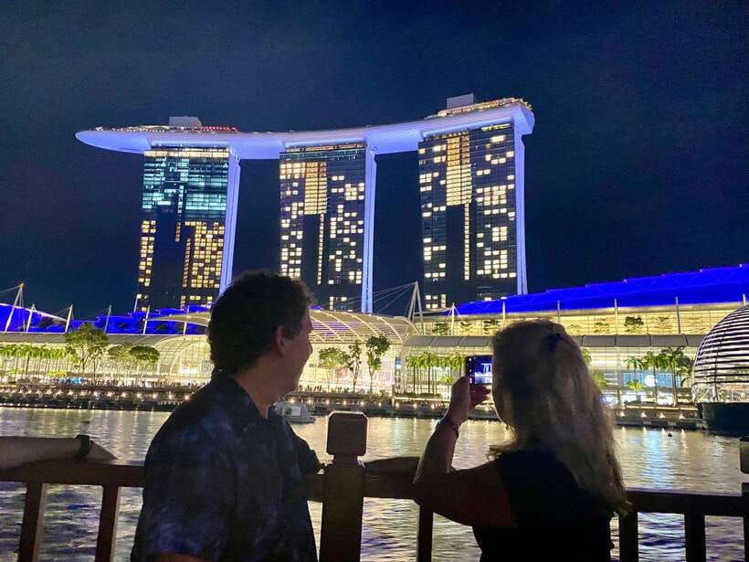 Private Tour sightseeing Marina Bay Sands+River Cruise(Max6) - The Supertree show at Gardens by the Bay