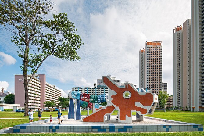 Public Housing - Into the HDB Heartlands - Key points to know before you book