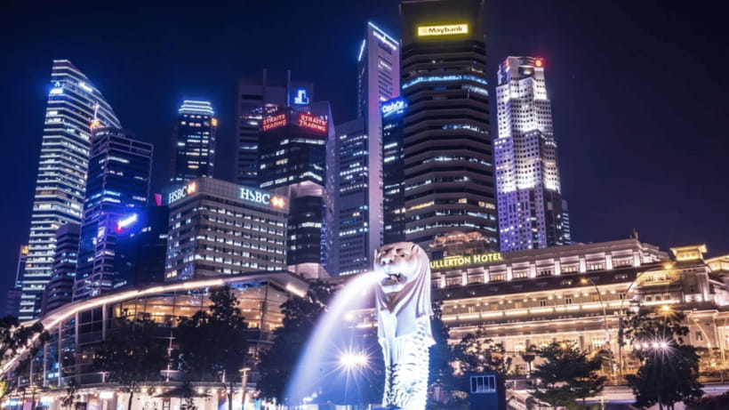 Signature Night Tour: Walk Through Marina with Food Tastings - Fuk Tak Chi Museum and Amoy Street, a compact history lesson