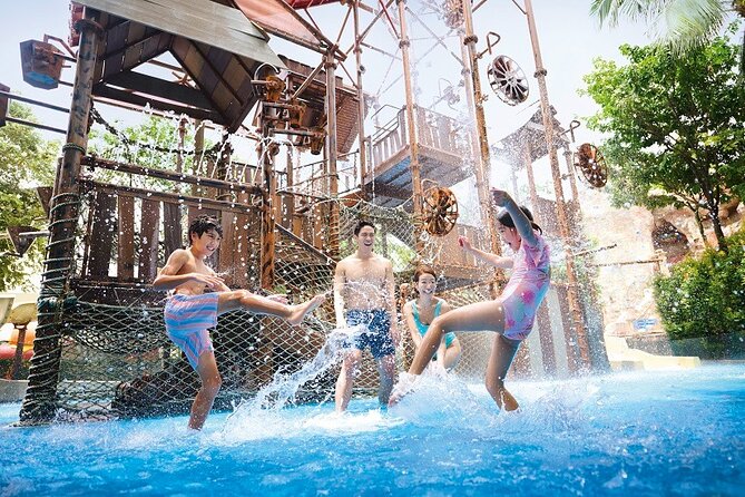 Singapore: Adventure Cove Waterpark Entrance Ticket - Food, Lockers, and What to Bring