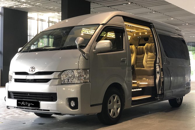 Singapore Arrival Ground Transfer in Limo-Bus - Key points to know before you book