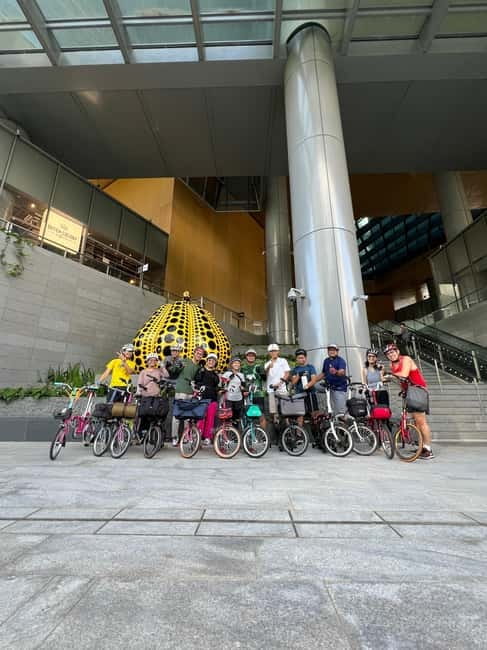 Singapore Brompton Bike Tour from Rail Corridor, with food! - A local breakfast at SkyOasis @ Dawson
