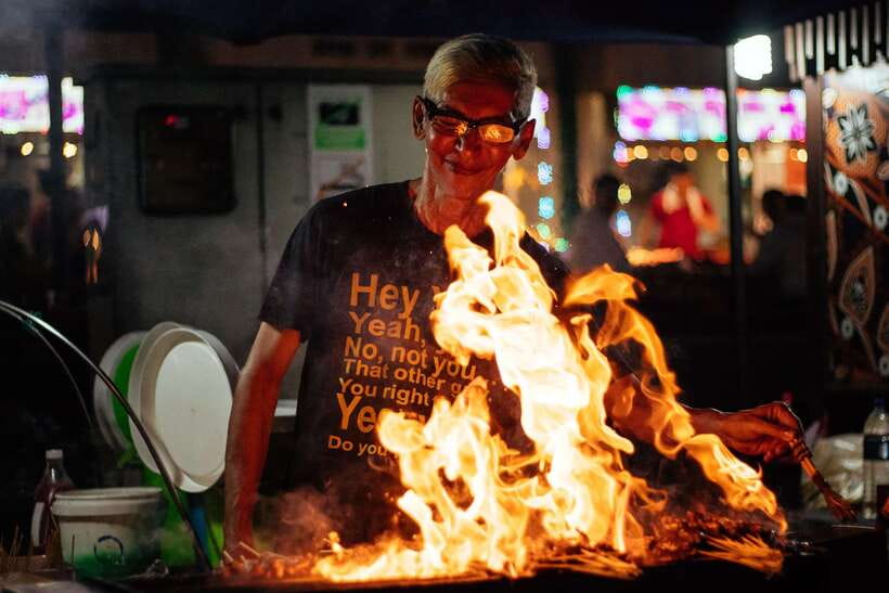 Singapore by Night 2.5-Hour Private Tour - The nightlife promise needs a realistic reading