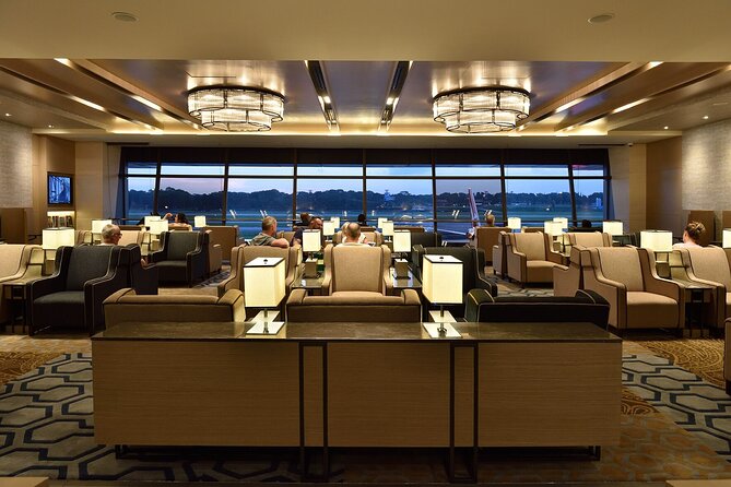 Singapore Changi Airport Plaza Premium Lounge at Terminal 1 - Showers and extra services