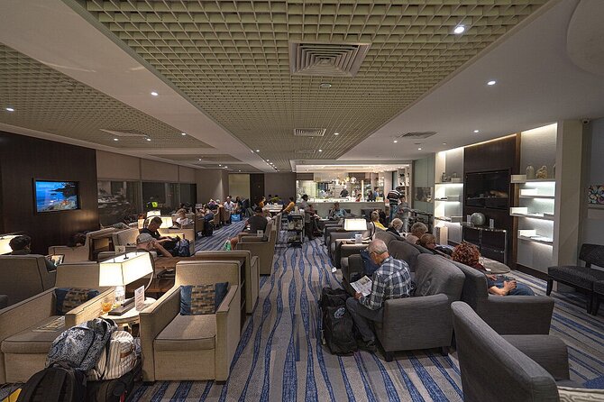Singapore Changi Airport (SIN) T1/T2/T3/T4 VIP Lounge Access - Who will get the most from this airport lounge pass?