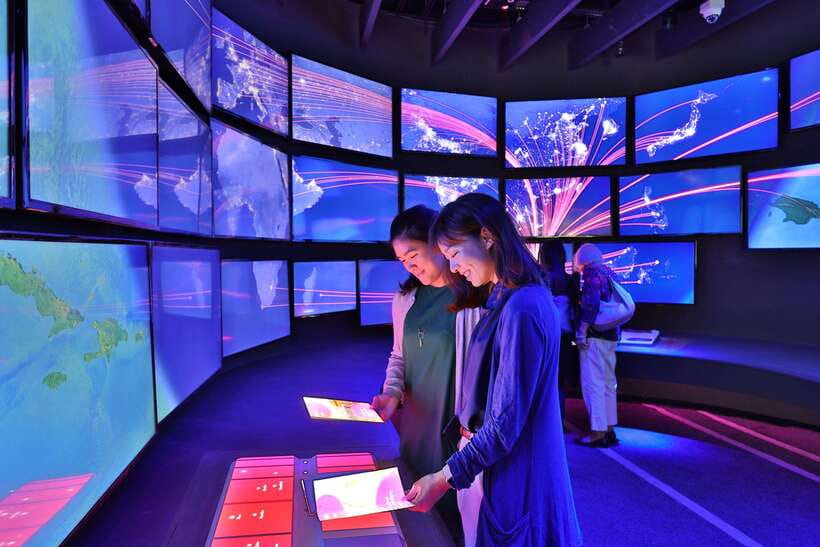 Singapore: Changi Experience Studio Ticket at Changi Airport - Starting with aviation history and Changi’s place in the world