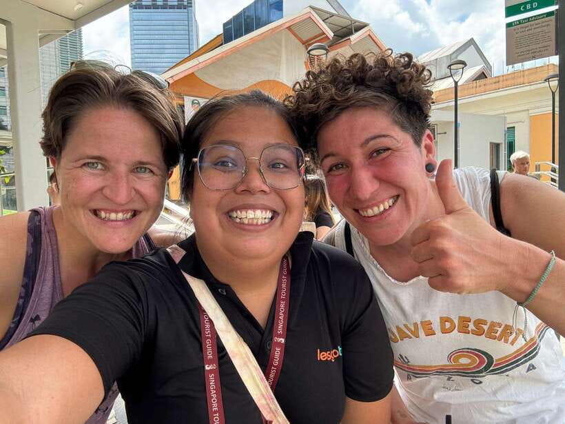 Singapore: Chinatown and Little India Guided Walking Tour - Group size and personal attention