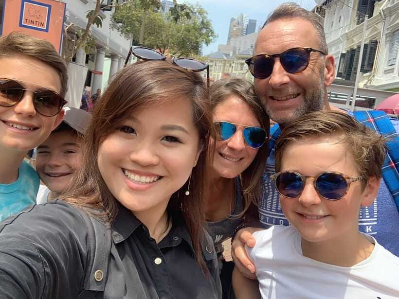 Singapore: Chinatown and Little India Private Walking Tour - Sri Mariamman Temple: a focused Chinatown stop