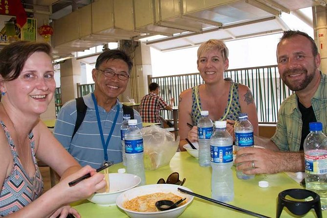 Singapore Chinatown Private Food Tour - Chinatown Street Market and the first tastings