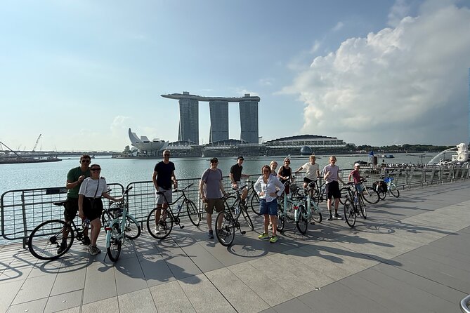 Singapore City Bike Tour - Sultan Mosque and the character of Kampong Glam