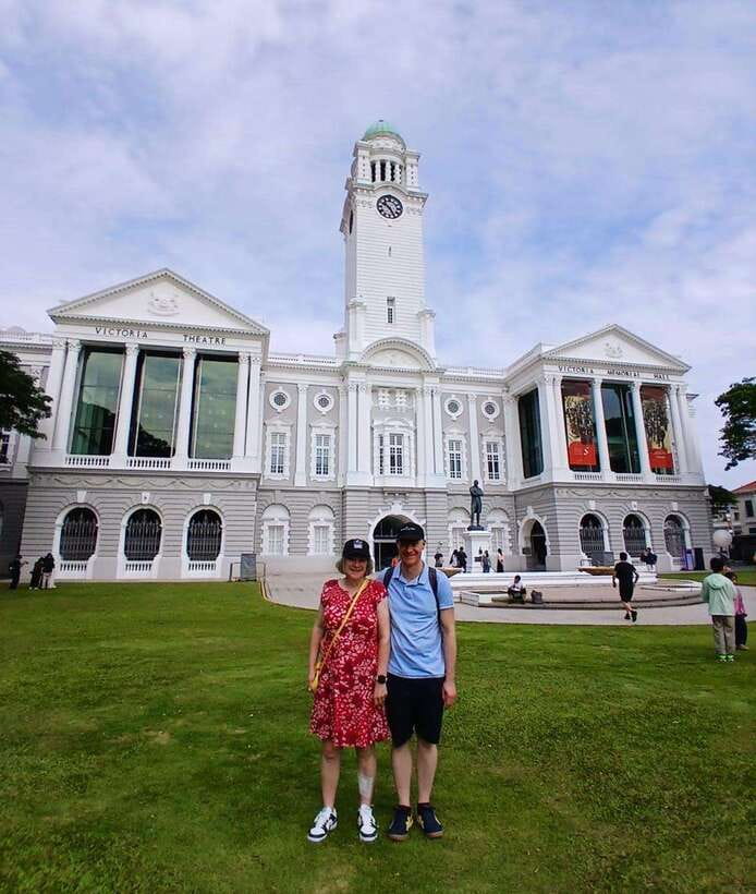 Singapore: City Highlights Walking Tour & Singapore River - What the three-hour format does well