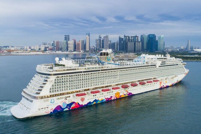 Singapore City Hotel to Marina Bay Cruise Terminal /SCC Transfer - A short ride with Singapore views