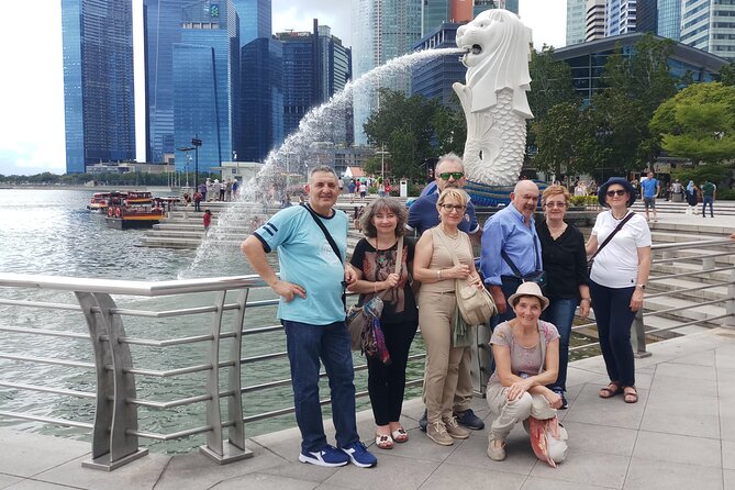 Singapore Customized Private Walking Tour With A Licensed Guide - Key points at a glance