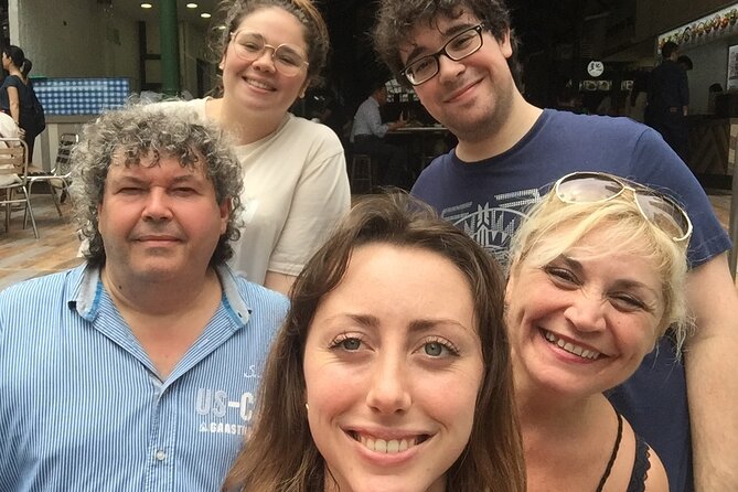 Singapore Customized Private Walking Tour With A Licensed Guide - Neighborhoods, stories, and food advice