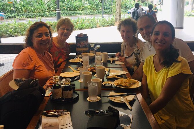 Singapore Customized Private Walking Tour With A Licensed Guide - Price, group size, and what you actually receive