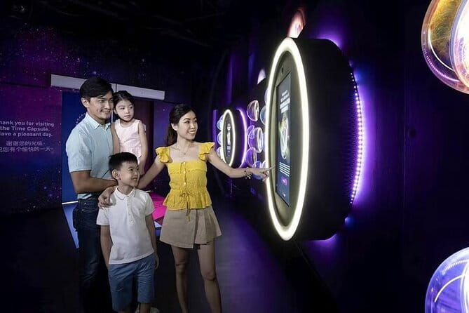 Singapore Flyer Tickets with Time Capsule - Choosing daylight, sunset, or night