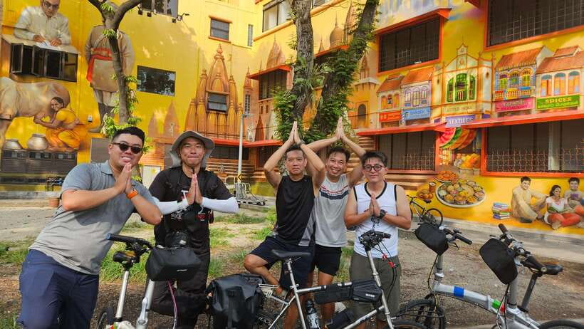 Singapore: Food and Bike Tour - Downtown - From Nicoll Highway to Singapore’s older quarters